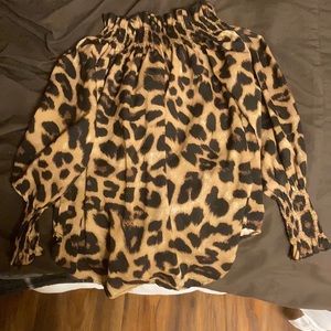 Leopard print boutique top